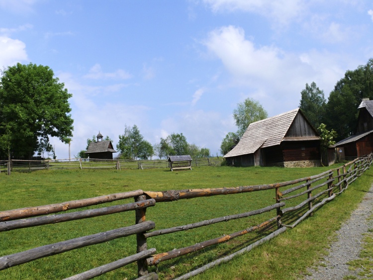 Rožnov pod Radhoštěm - Valašské muzeum  v přírodě