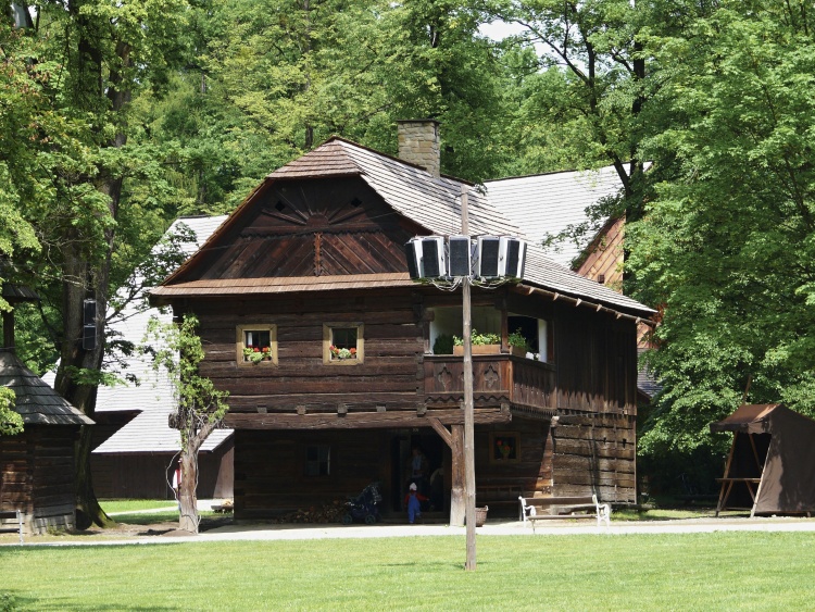 Rožnov pod Radhoštěm - Valašské muzeum  v přírodě